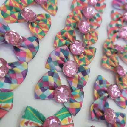 L10635 LACINHO ESTAMPA GEOMÉTRICA C/CRISTAL - 30 UN