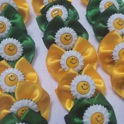 L908 LAÇO VERDE E AMARELO C/BOTOES - 30 UN