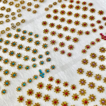 L195 PIERCING/ADESIVO FLORZINHA 'DOURADA' - 2 CARTELAS