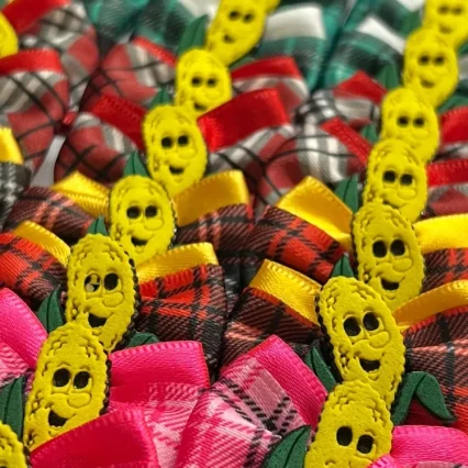 L3033 LAÇO DUPLO XADREZ C/MILHO E.V.A - 30 UN